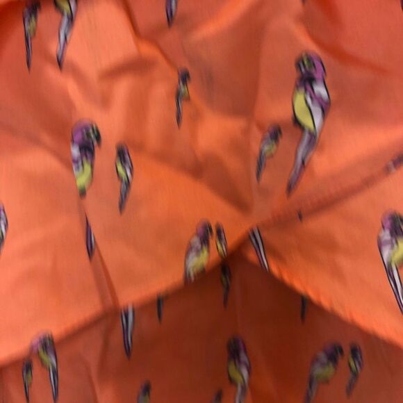 Attention ruffle front sleeveless parrot top size medium - Picture 3 of 8